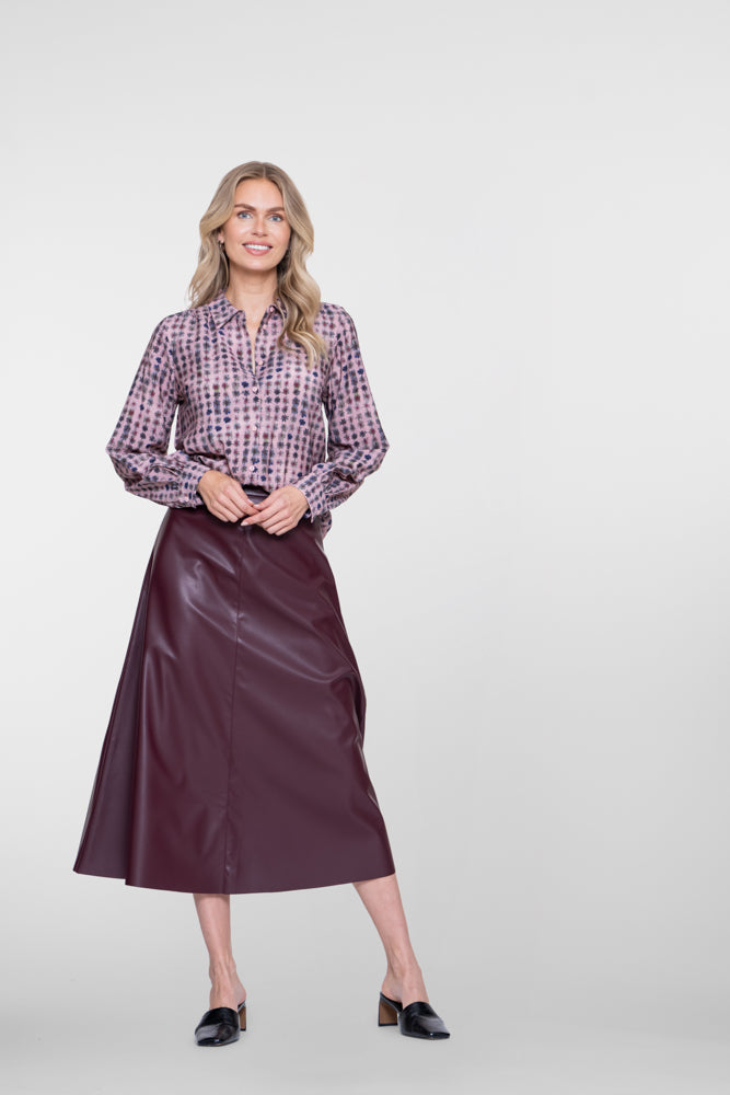 Geisha Midirock aus Kunstleder mit ausgestelltem Schnitt – Shop de look