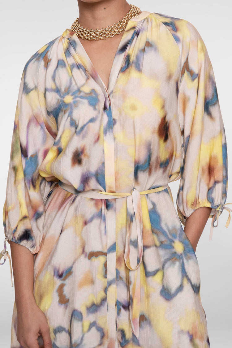 Geisha Midikleid mit Aquarell-Blumenmuster