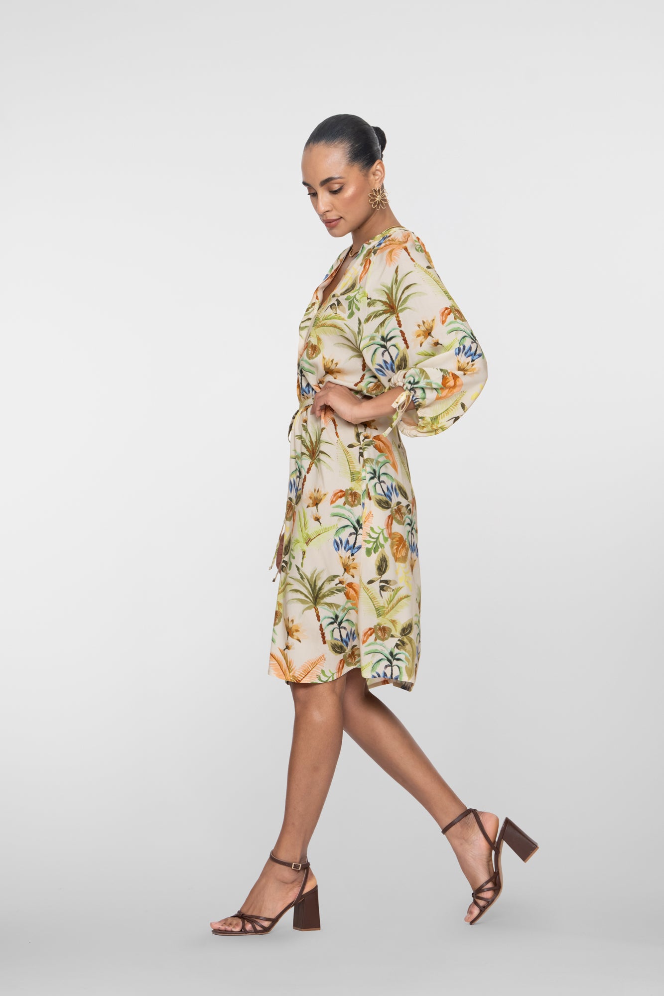 Geisha Kleid mit tropischem Druck
