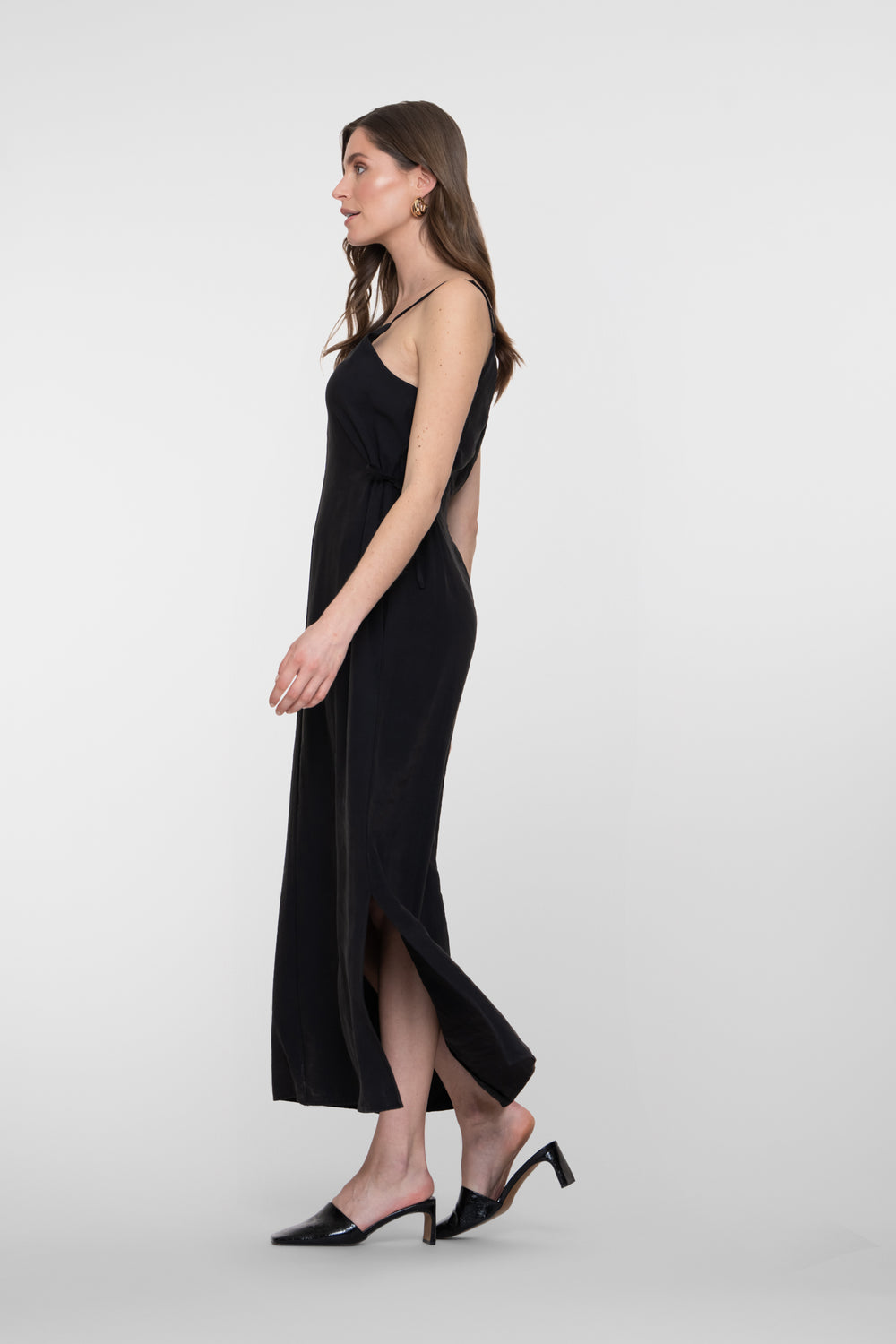 Geisha Maxikleid mit V-Ausschnitt und verstellbarer Bindetaille