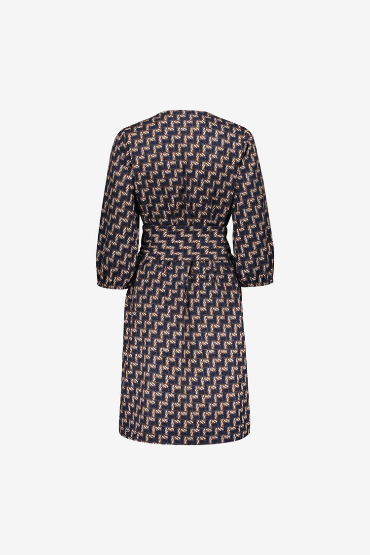 Geisha Kleid mit geometrischem Print und abnehmbarem Schal