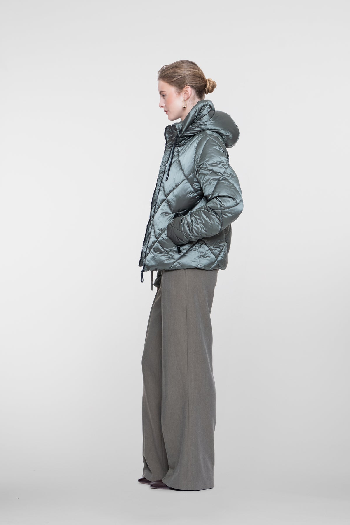 Geisha gesteppte Winterjacke mit Kapuze und Rautensteppung