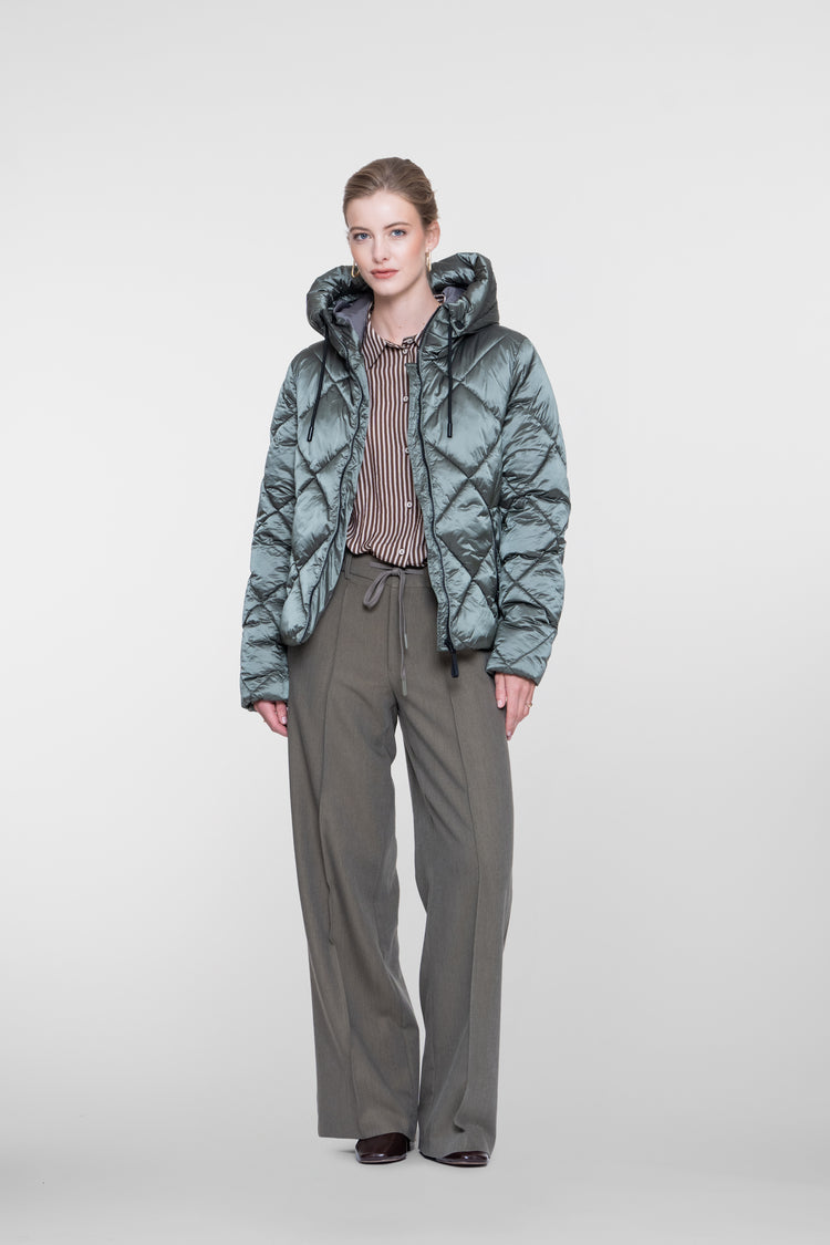 Geisha gesteppte Winterjacke mit Kapuze und Rautensteppung