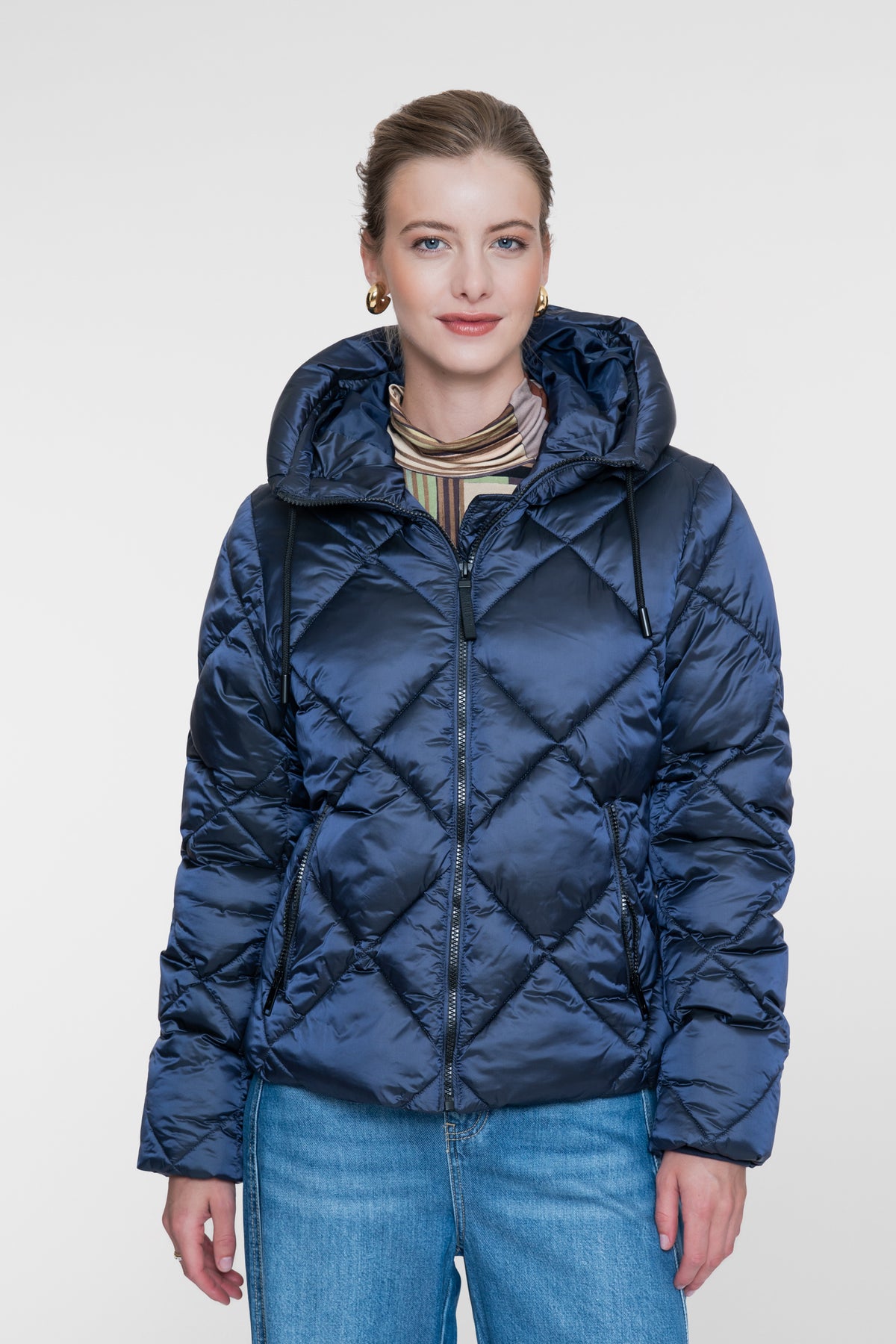 Geisha gesteppte Winterjacke mit Kapuze und Rautensteppung
