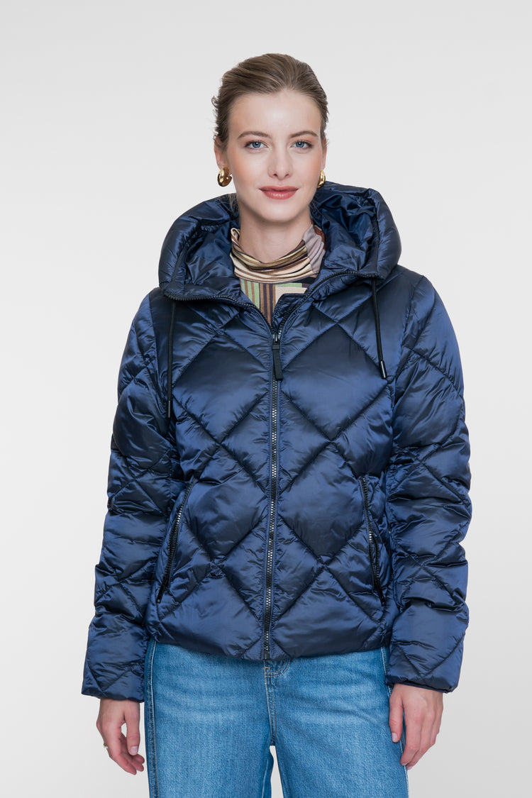 Geisha gesteppte Winterjacke mit Kapuze und Rautensteppung