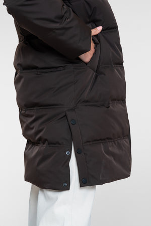 Geisha lange gesteppte Winterjacke mit Kapuze und verdecktem Reißverschluss