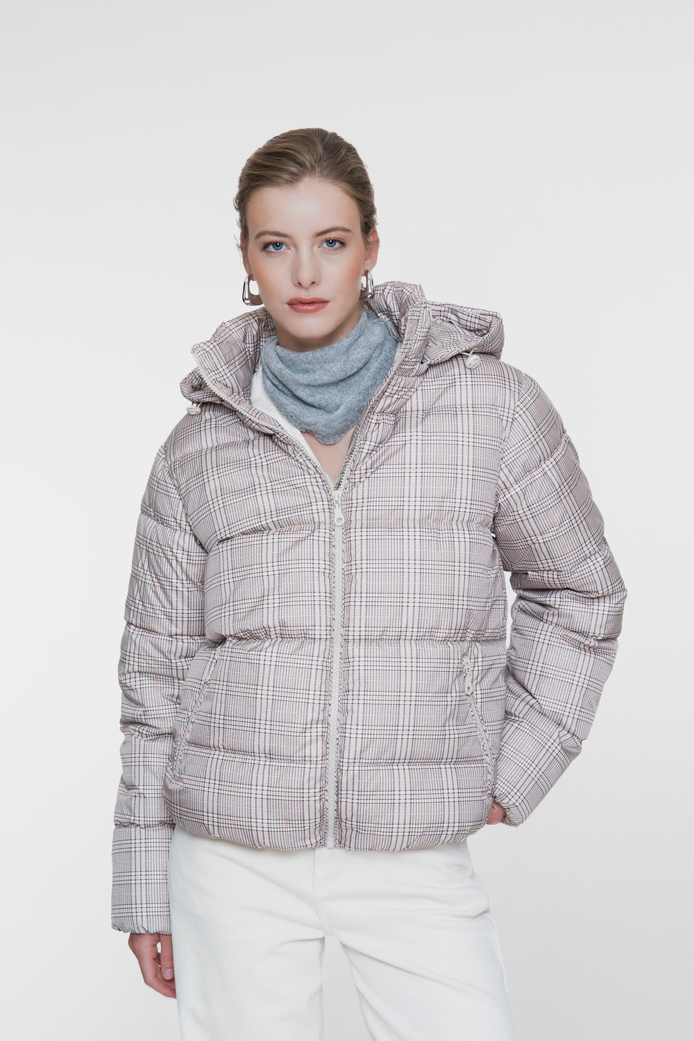 Geisha Winterjacke mit Karomuster und Kapuze