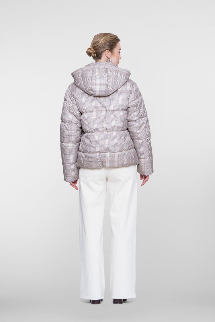 Geisha Winterjacke mit Karomuster und Kapuze