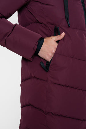Geisha lange gesteppte Jacke in Burgundy mit hoher Kapuze