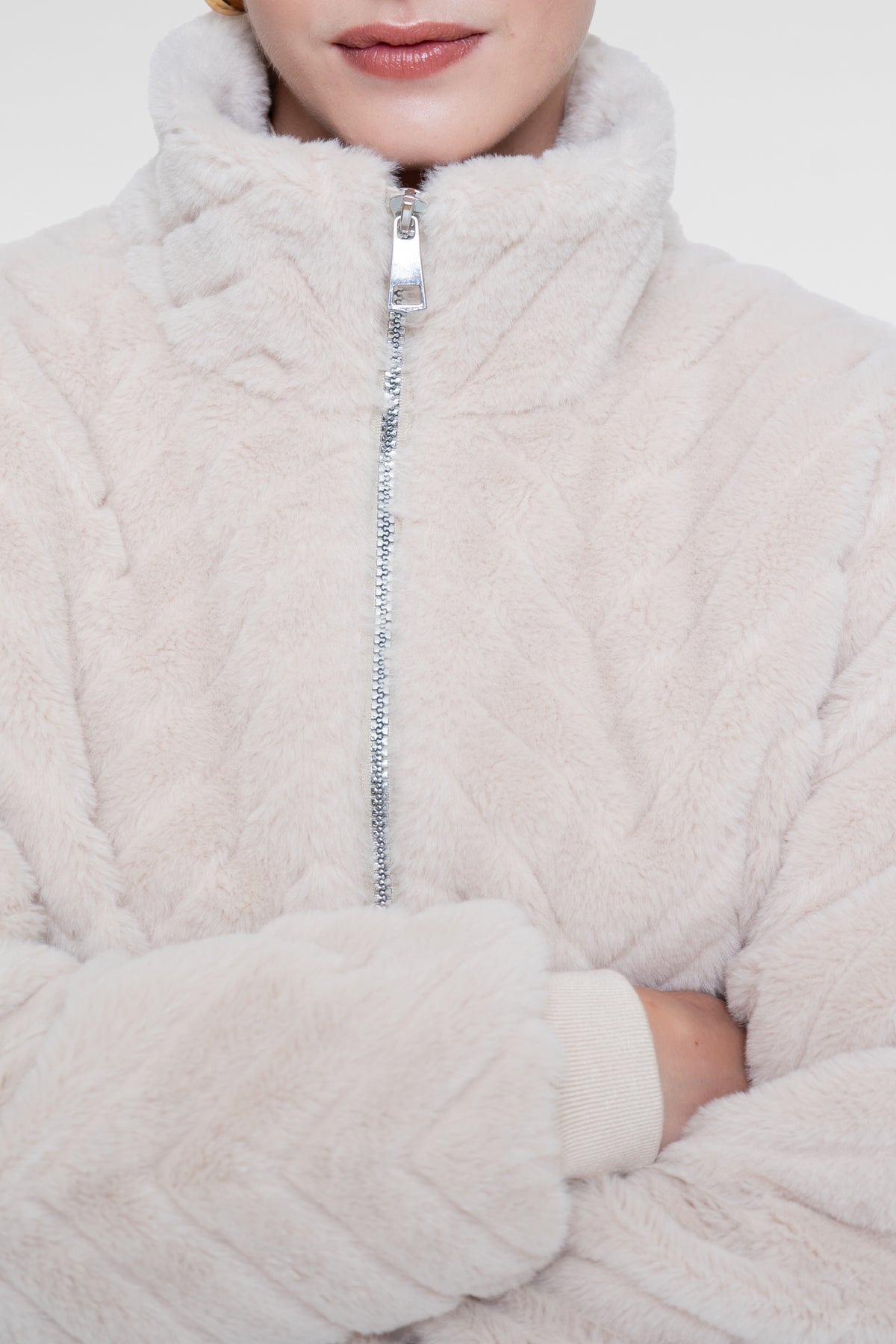 Geisha Teddyjacke mit hohem Kragen und Zickzackmuster