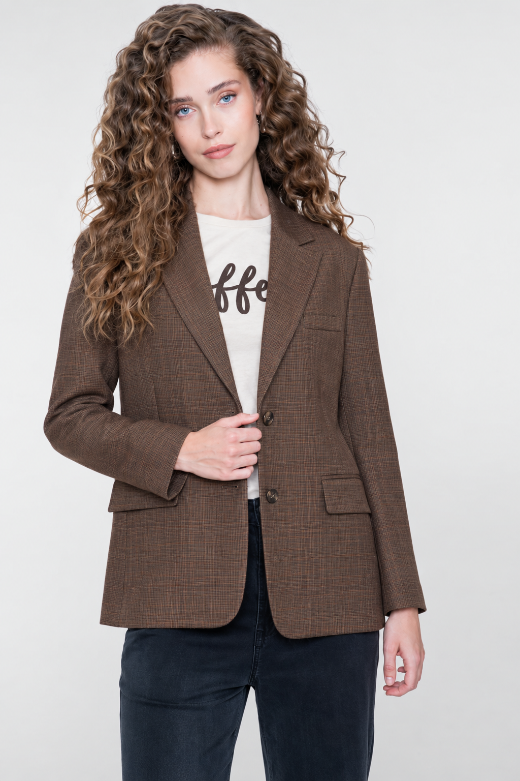 Geisha Blazer mit dezentem Karomuster und Schlitzdetail