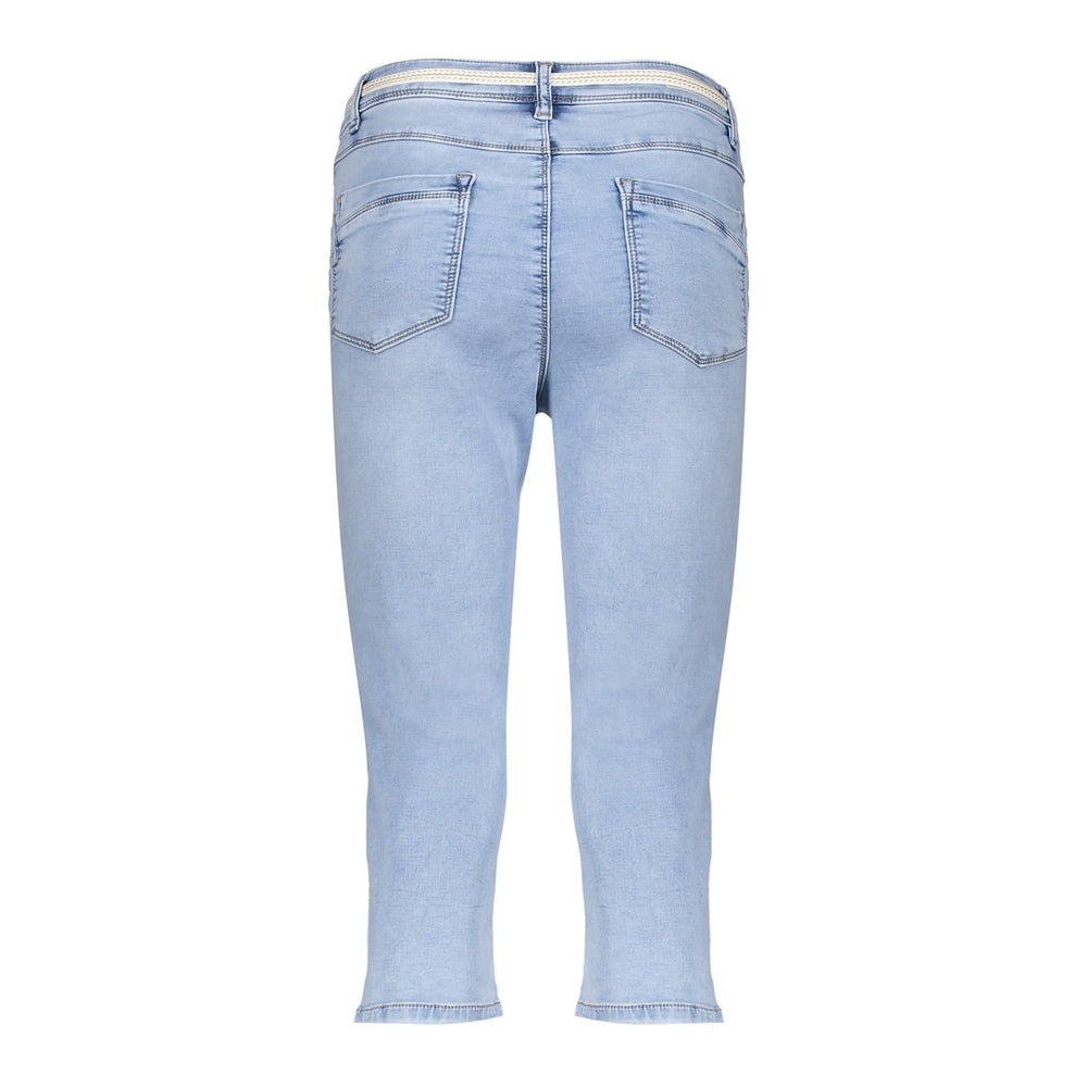 Geisha denim capri stonewash denim