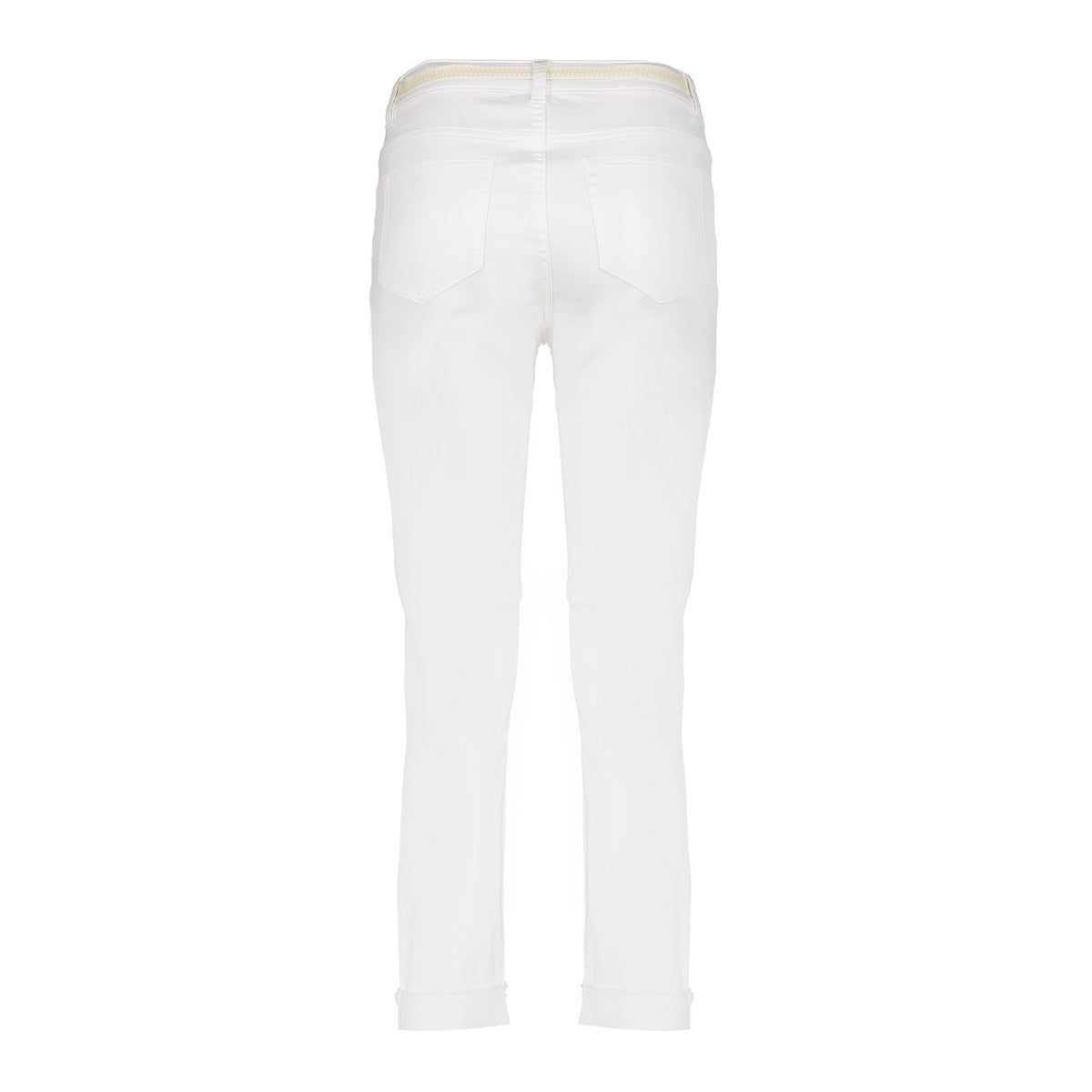Geisha Jeans mit umgeschlagenen Hosenbeinen in Offwhite