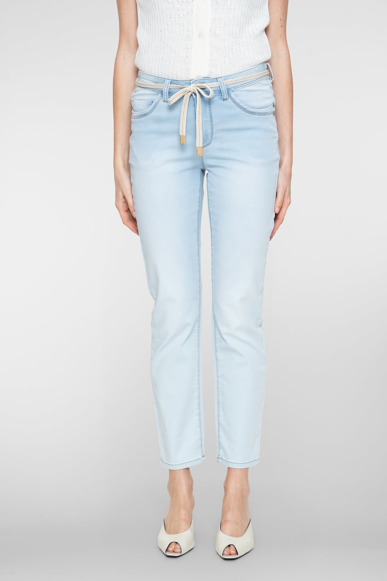 Geisha Jeans in Bleached Denim