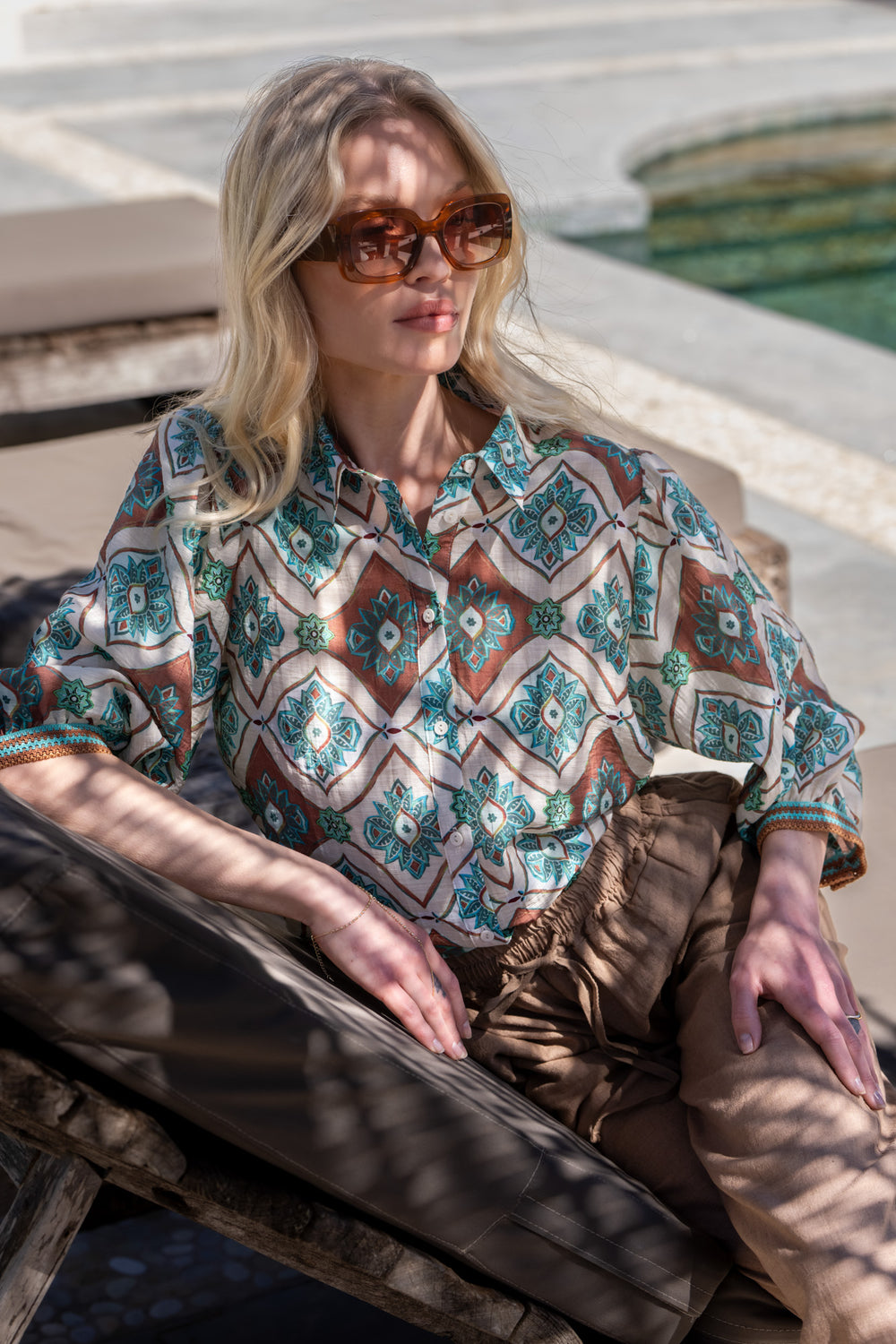 Geisha Bluse mit Fliesenprint