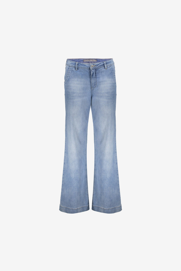 Geisha Jeans mit weitem Bein aus Stonebleach-Denim